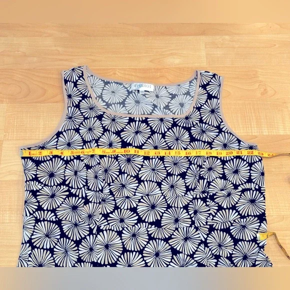 Studio 1 sleeveless dress, size 20w - Picture 8 of 11